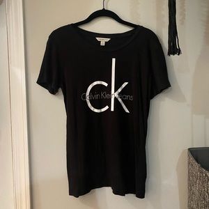 ❤️5 for $25❤️Calvin Klein T Shirt